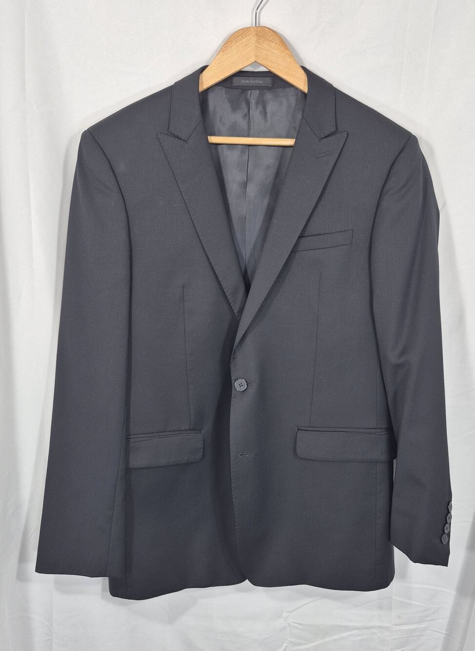 Calvin Klein Mens Blazer 100% Wool Black Extreme Slim Fit Suit Jacket 42R
